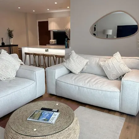 Appartamento Luxurious Racers Roost, 2Br- Ensuite, Steps From Minster, Xmas Market, Lift, Fast Wifi