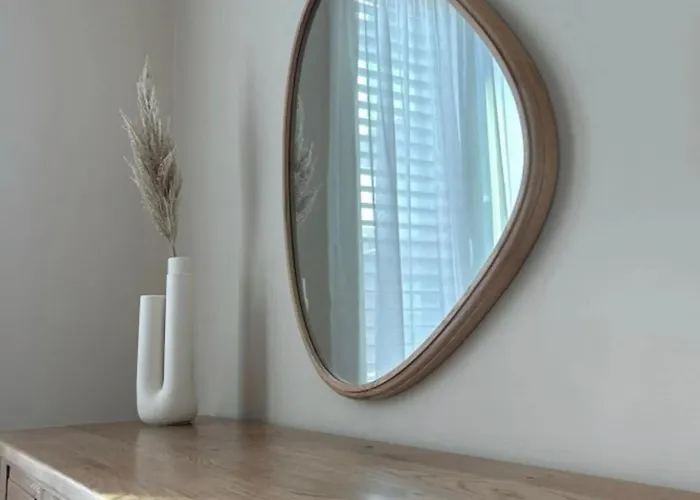 Stylish 2-bedroom Near Minster, Rydale House - Sleeps 4