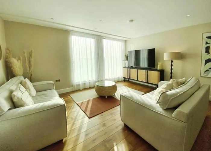 Apartment Stylish 2-bedroom Near Minster, Rydale House - Sleeps 4 York