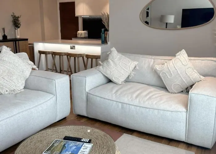 Apartment Stylish 2-bedroom Near Minster, Rydale House - Sleeps 4