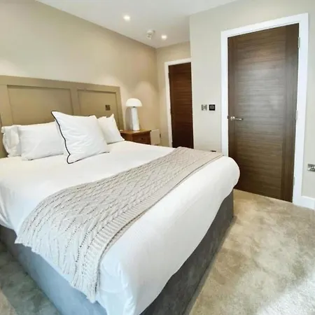 Stylish 2-bedroom Near Minster, Rydale House - Sleeps 4